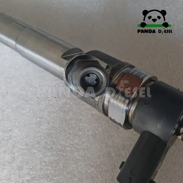 Injecteur Common Rail pour GAZ Gazelle Sobol 2.8 TD ISF2.8 0445110376 0445110594 0445110808 5258744 d'usine