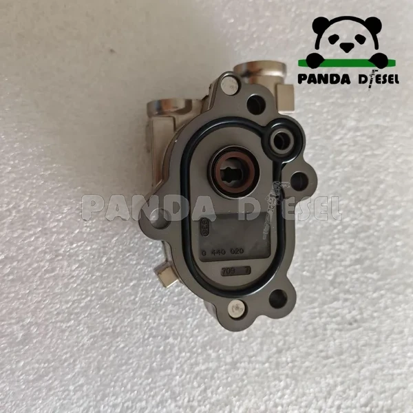 pompe d'alimentation en carburant et de transmission à engrenages Bosch 0440020111 21121017151 51111037797 d0836loh64 4989266 pour MAN, Cummins, Komatsu, camion TGL TGM, pelle sur chenilles PC200 PC220, vente en gros