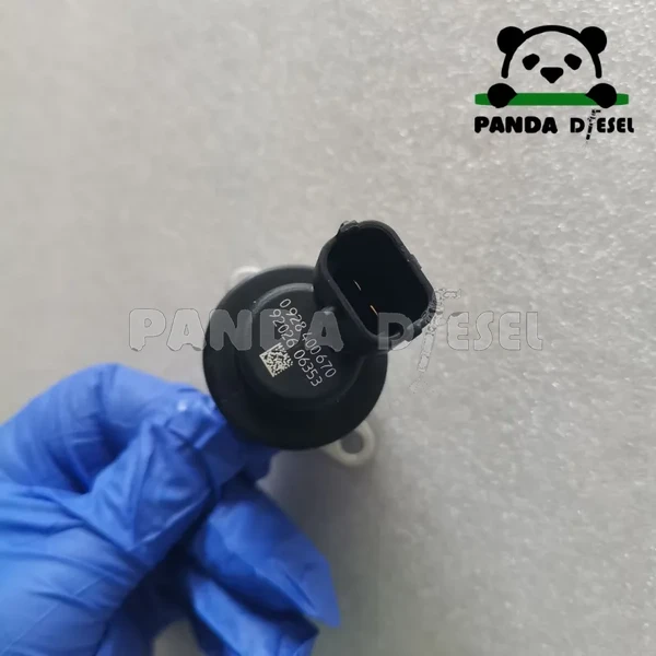 Électrovanne de régulateur de pression de carburant 0928400670 pour pompe d'injection diesel common rail Volvo Penta Renault 0440030001 21714265 fabricant